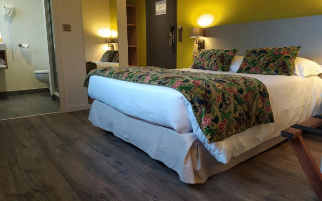 Hôtel Le Corbusson Laval Ouest