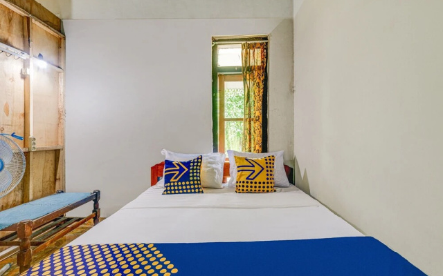 OYO Life 92184 Mr Brown Homestay