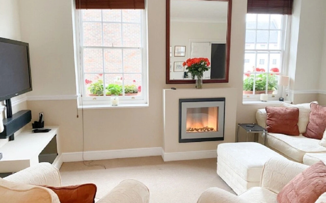 Quayside House