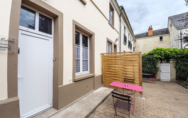 Отель Gîtes Les Orchidées Les 3 Maisons Франция, Сомюр - отзывы, цены и фото номеров - забронировать отель Gîtes Les Orchidées Les 3 Maisons онлайн