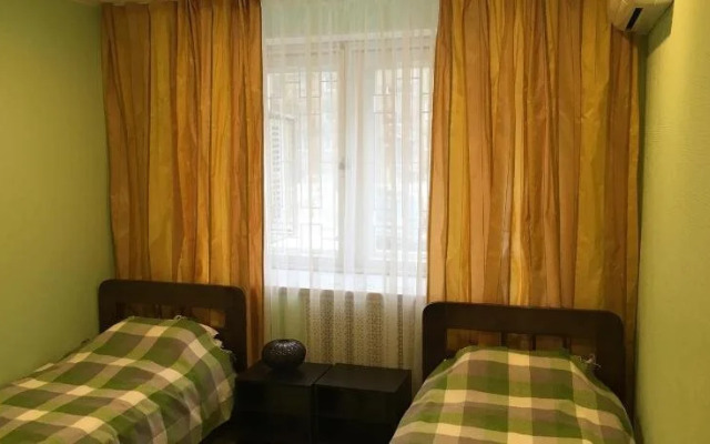 Hostel 25 Pillows