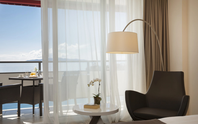Hotel Ambasador