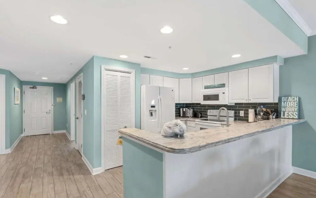Island Cabana 204