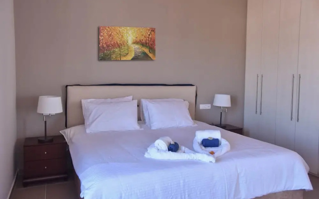 A Relaxing 2 Bedroom Villa With Wonderful sea View