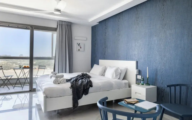 HaTsuk Sea-View Studio by Sea N' Rent