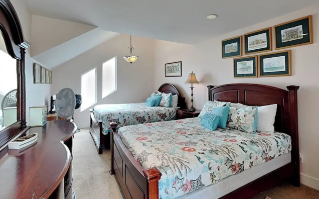 Summer Breeze by Ryson Vacation Rentals