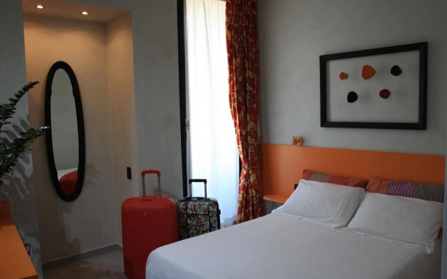 Hotel 38