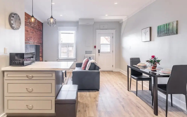 Upscale 1BR Apt With Netflix - Prime Location