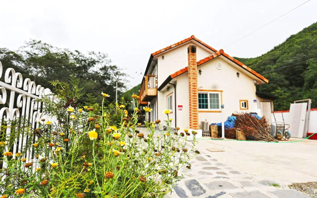 Gijan Neulbom Pension