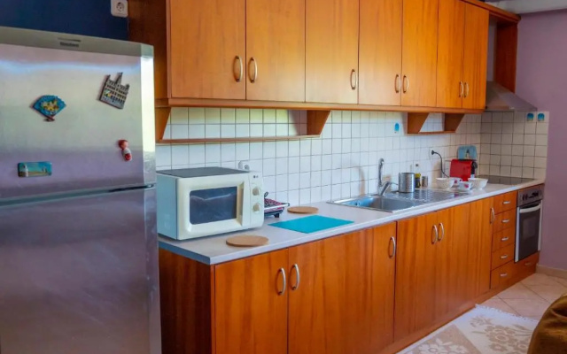 Secret Garden 76 sq.m. apartment close to city center