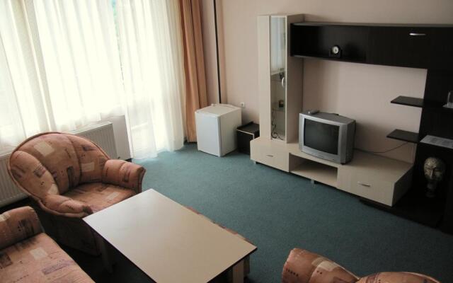 Отель Family Hotel Lipite Болгария, Правец - отзывы, цены и фото номеров - забронировать отель Family Hotel Lipite онлайн комната для гостей