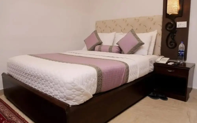 Shelton Hotel Lahore
