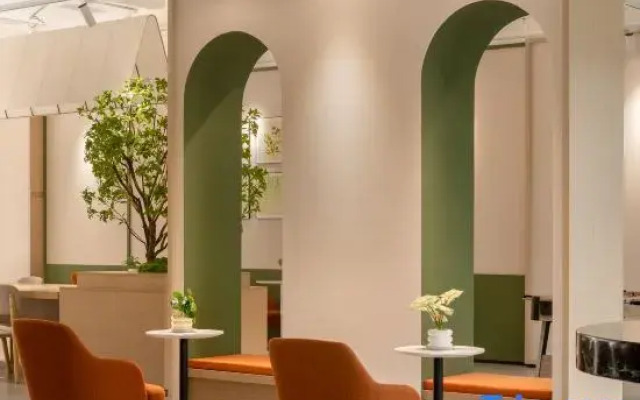Yuanyueli Hotel (Dongguan International Trade Qifeng Park Metro Station Branch)