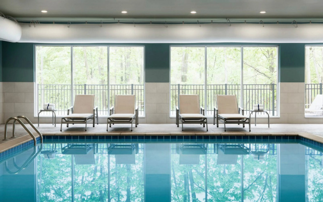 Holiday Inn Express & Suites Red Wing by IHG