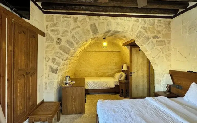 cevher konağı