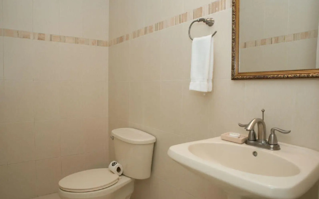 JFK Bed and Breakfast Guesthouse