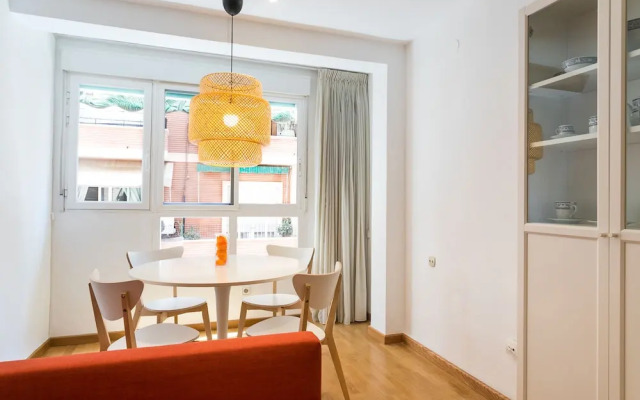 ApartUP Guimera Center