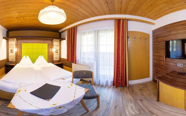 Hotel-Pension Egger