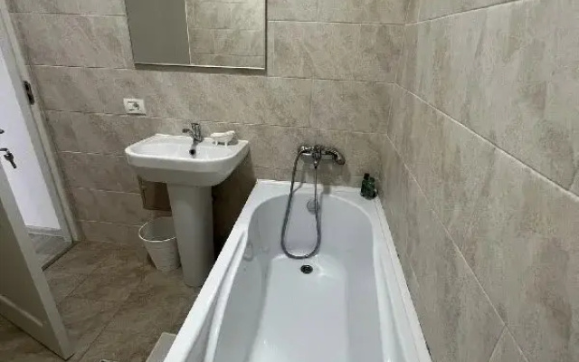 ODISEEA ROOMS cm
