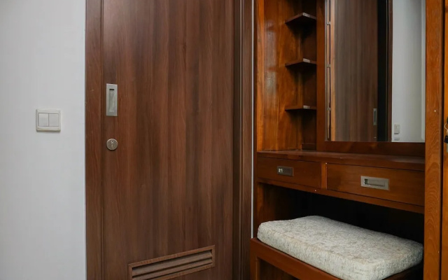 Suite 3BR Kemang Village Apartment By Travelio