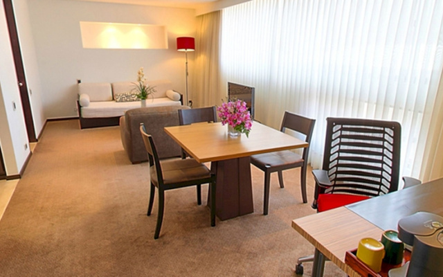 Madisson Inn Hotel & Luxury Suites