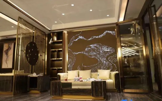Ylan Xinyaduo Hotel