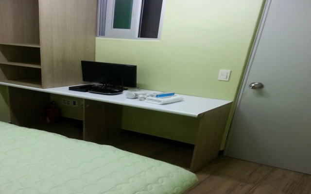 Sinchon Livingtel