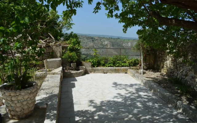Antico Casale Pizzo