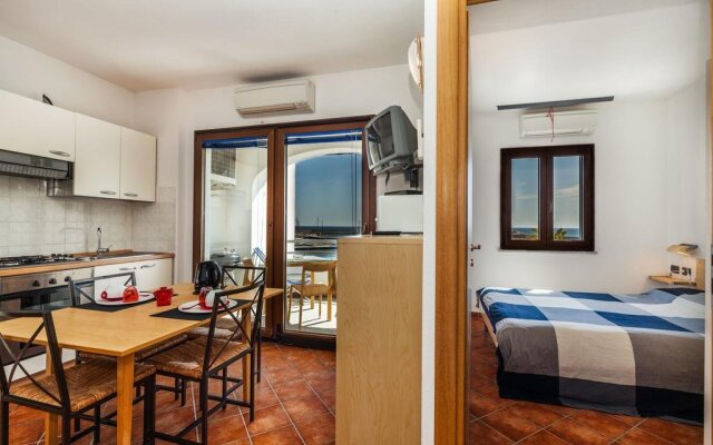 Отель Hibiscus Hotel Residence Италия, Синискола - отзывы, цены и фото номеров - забронировать отель Hibiscus Hotel Residence онлайн комната для гостей