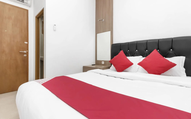 Hotel O Sarkawi Residence