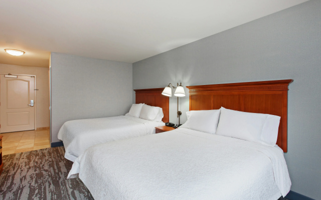 Hampton Inn & Suites Clovis-Airport North