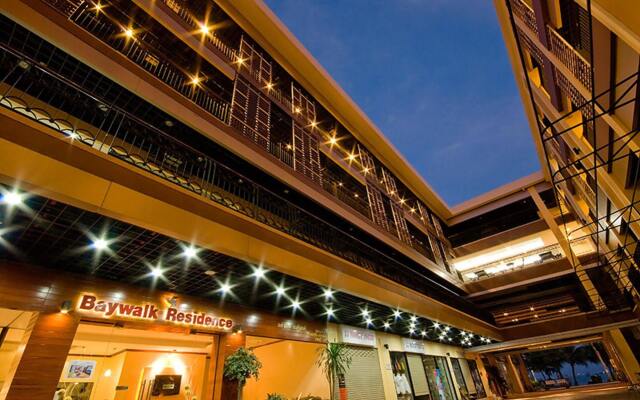 Отель Baywalk Residence Pattaya By Thaiwat вид на фасад