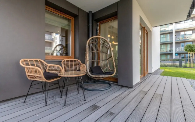 Harmonia Oliwska Gdansk by Renters