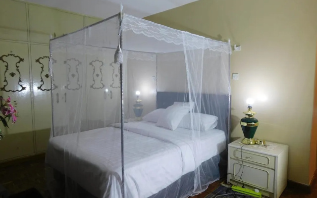Regal Suites - Kenya