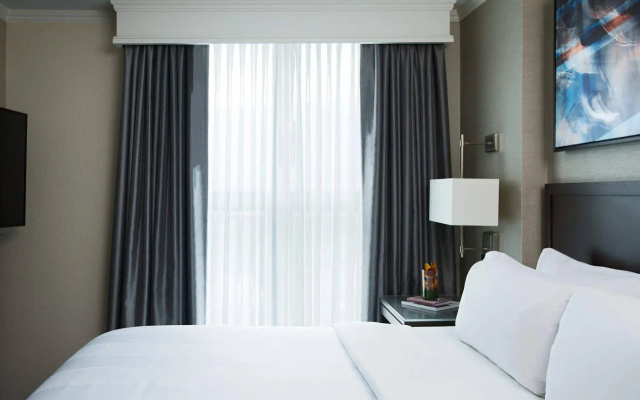 Chicago Marriott Suites O'Hare