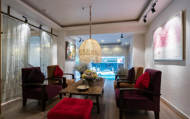 Asian Ruby Center Point Hotel