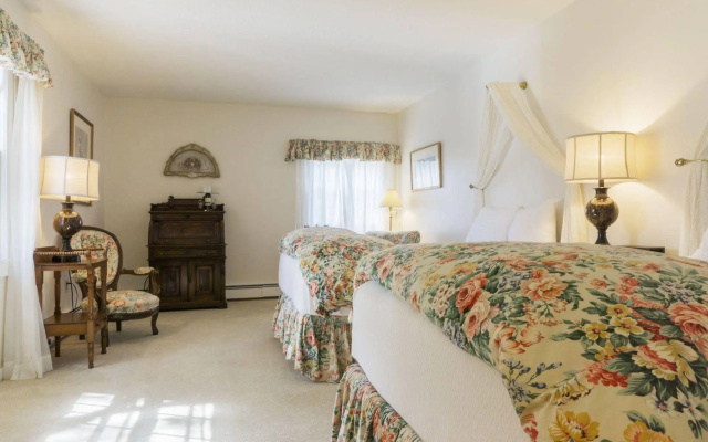 The Inn At Sawmill Farm