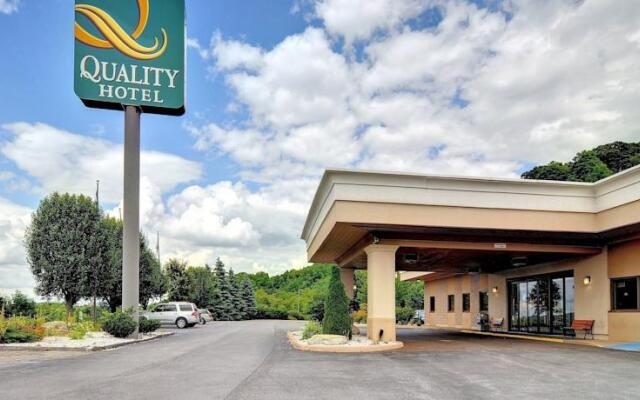 Quality Hotel And Conference Center Блюфилд вид на фасад