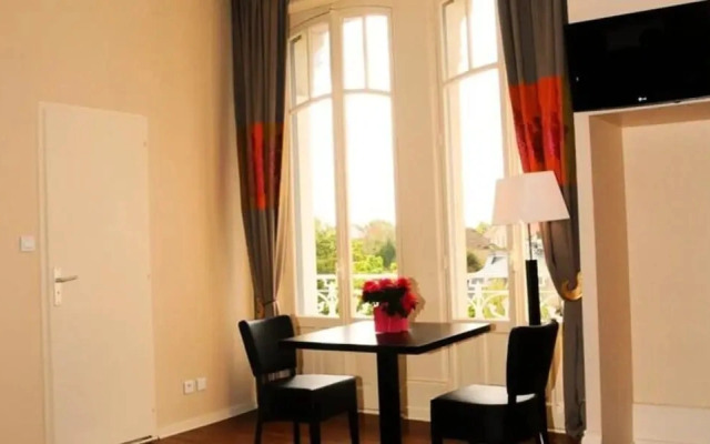 Apartment in Luxeuil-les-bains Near Spa