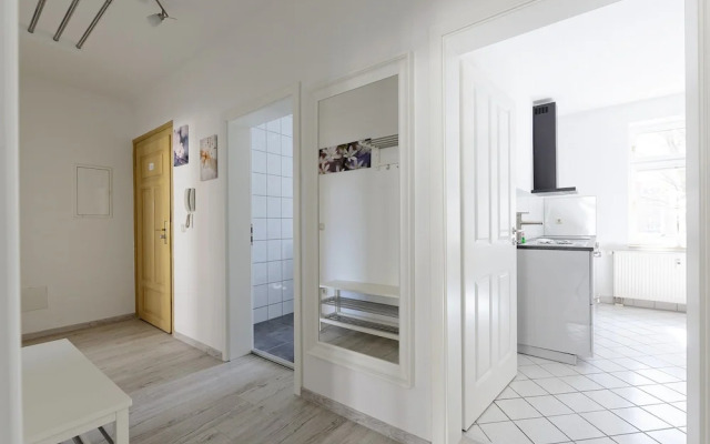 City Park Apartments Ludi