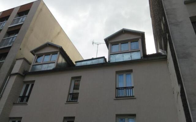 Hotel Kyriad Paris 12 Nation вид на фасад