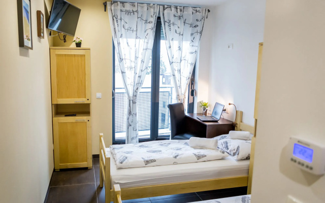 Hostel Moving