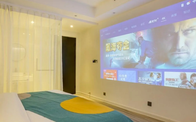 Rock Wall Hotel