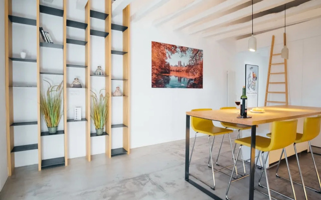 HOMEABOUT CHUECA Apartment