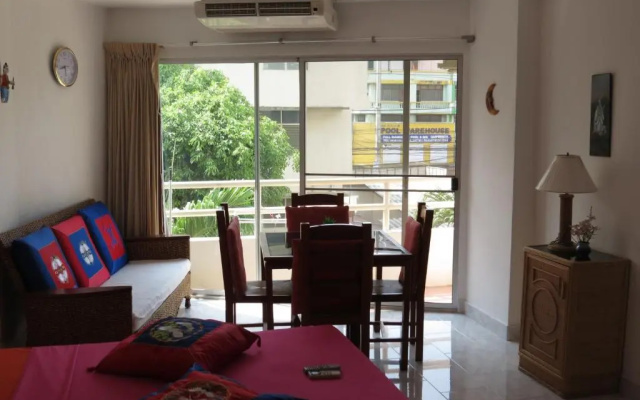 View Talay 1B Apartments