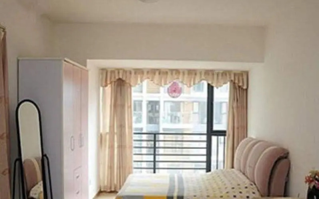Yunzi Apartment Hotel (Futian Branch)