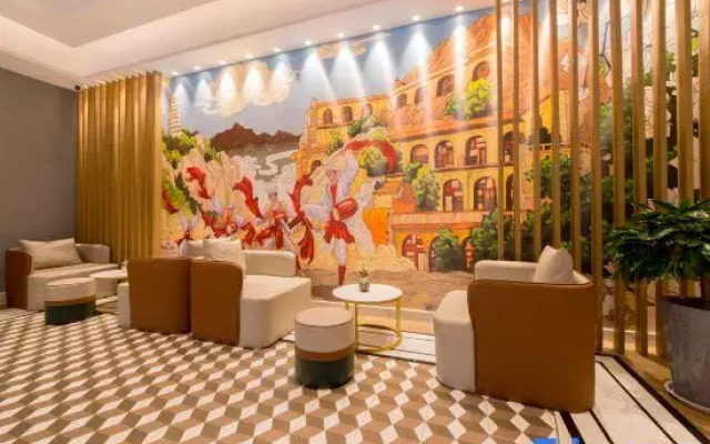 Baiyuege Hotel (Yan'an Railway Station)