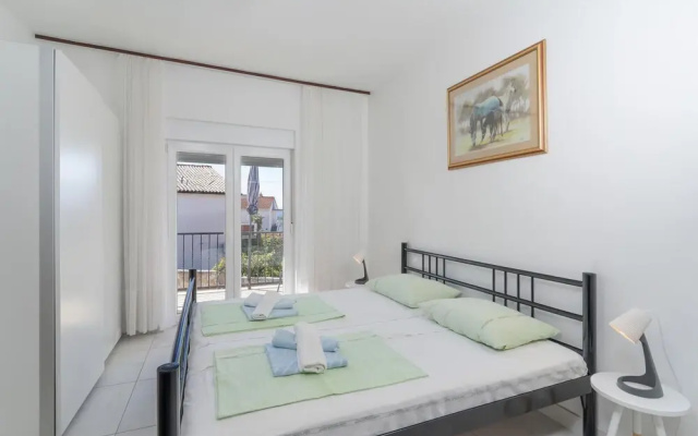Nice Home in Krk With Wifi and 2 Bedrooms