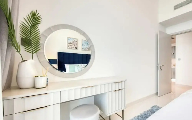 Luxury Beach Front Apartment