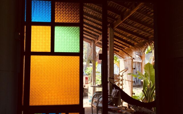 Ozone Hostel Ланта вид на фасад